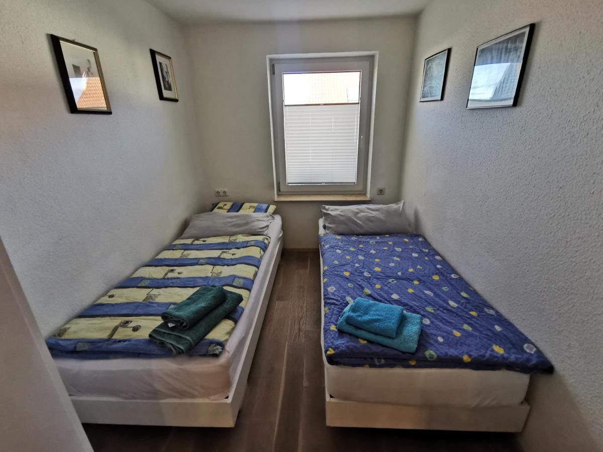 Ferienwohnung Und Pension Guertler Werdau Ngoại thất bức ảnh
